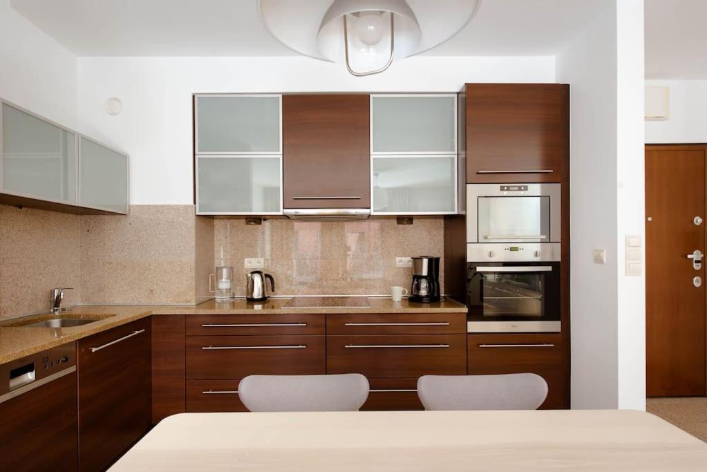 Wygodny Przy Dworcu Apartment Krakow
