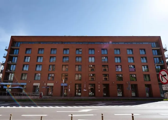 Wygodny Apartament Przy Dworcu